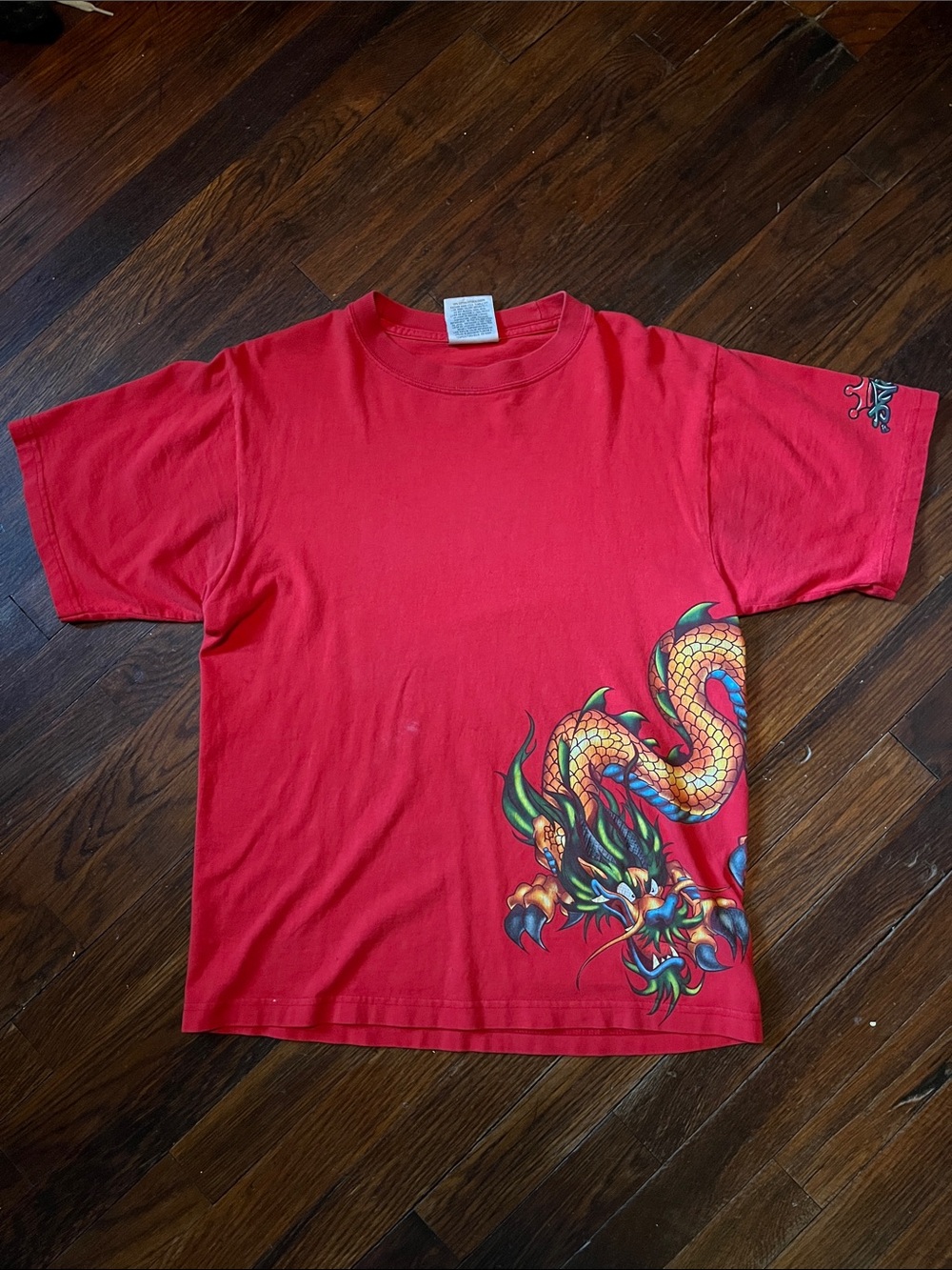 Red Dragon Graphic Short-Sleeve Men's T-Shirt